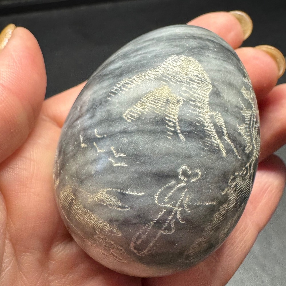 Vintage Etched Grey Marble Stone Egg Hand Carved Landscape Scene Decorative Art - Picture 2 of 9